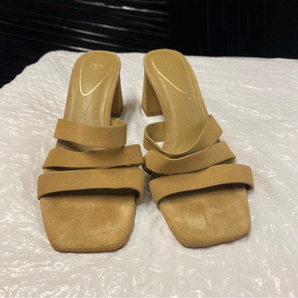 Zara Tan Suede Triple-Strap Block Sandals | Size 38